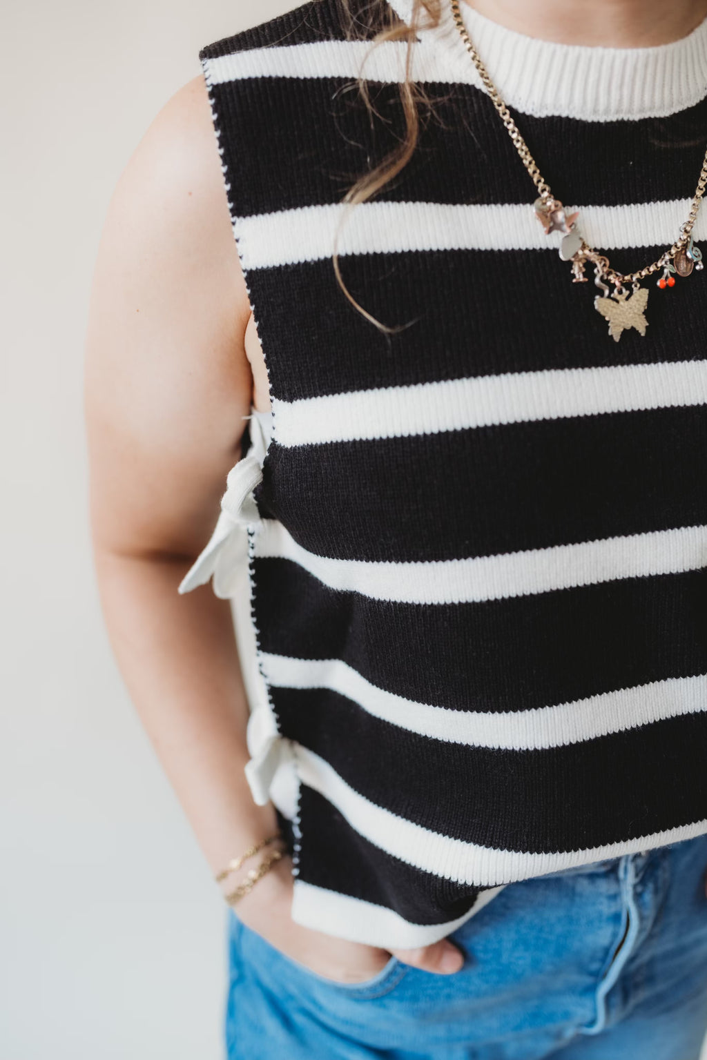 Hannah Striped Sweater Vest- Black