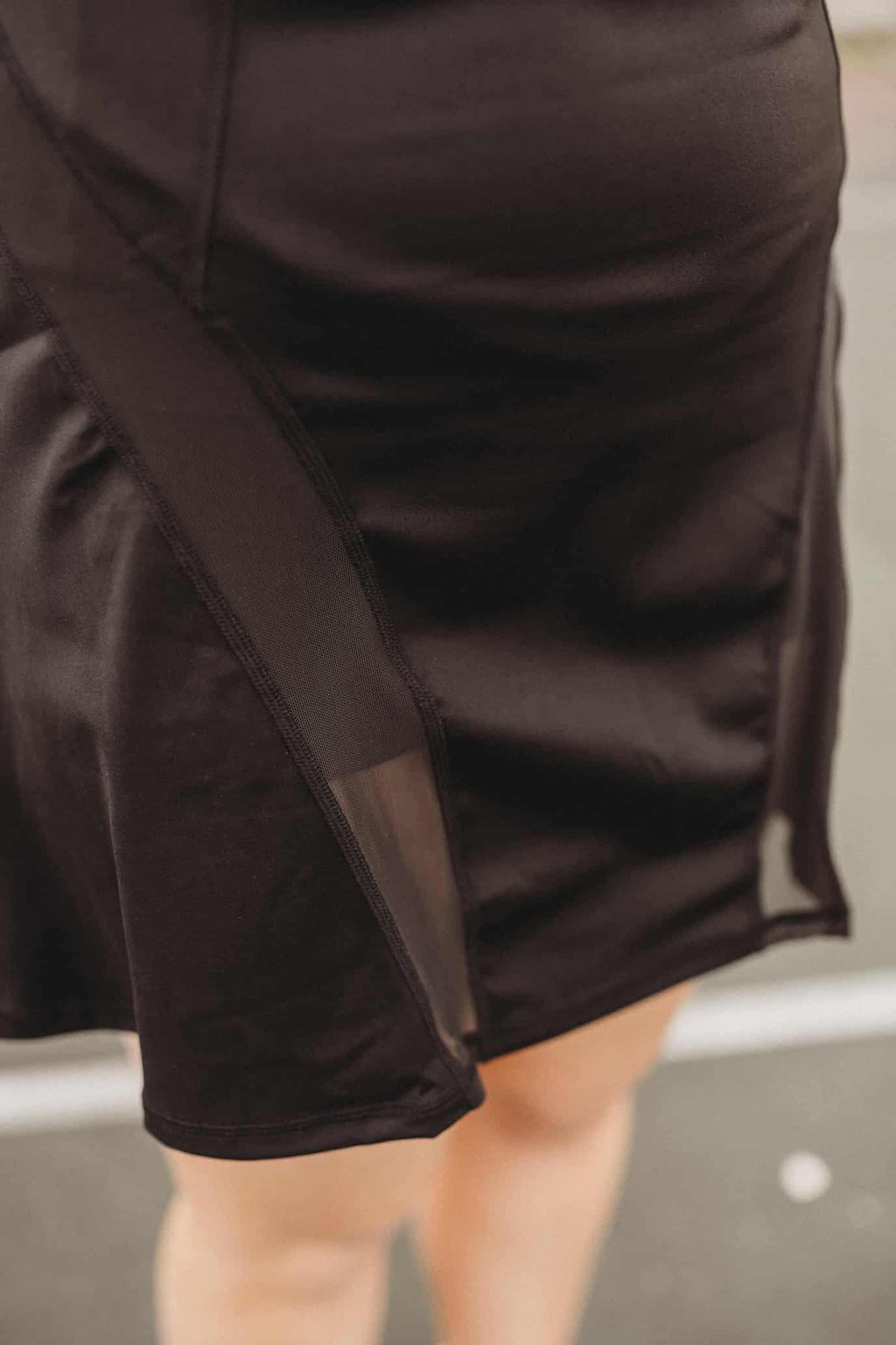 Scoop Neck Detailed Athletic Dress - Black