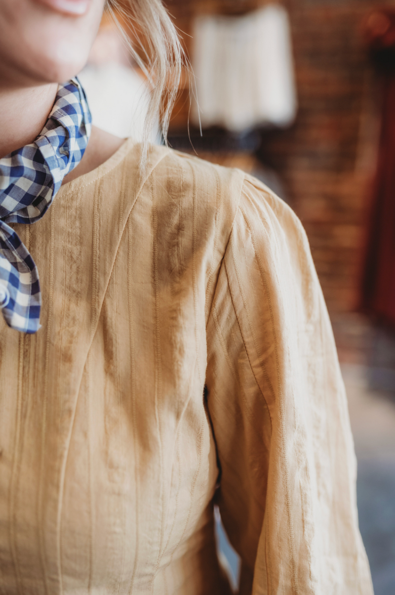 Mustard Flare Blouse – Poppie's Boutique